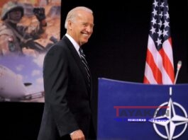 El, entonces, vicepresidente estadounidense, Joe Biden, en la sede de la OTAN en Bruselas (Bélgica), en 2009. EFE/Dirk Waem/Archivo