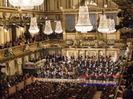Vista del tradicional Concierto de Año Nuevo de la Orquesta Filarmónica de Viena dirigida por el maestro italiano Riccardo Muti en pasadas ediciones. EFE/RTVE Terry Linke