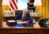 Biden firma rescate fiscal en EE.UU. contra la pandemia. $1.9 Trillion