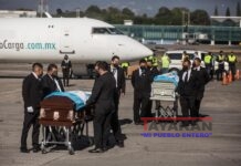 Arriban a Guatemala los cuerpos de los 16 migrantes calcinados en México