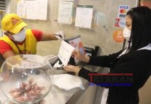 Negocios bolivianos golpeados por la covid-19 alientan la vacunación para resurgir