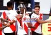 Con un triplete de Julián Álvarez, River venció a San Lorenzo y sigue líder
