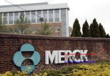 Merck anuncia que su pastilla de covid-19 reduce el riesgo de muerte en un 50 %