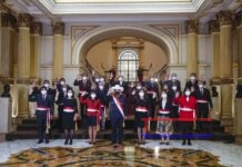 El nuevo gabinete de ministros de Perú es oficializado y asume funciones