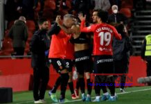 El Mallorca gana al descanso con goles de Salva Sevilla y Ángel