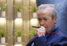 Muere escritor británico Martin Amis en EE.UU. a los 73 años