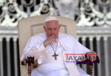 El papa “está bien” y bromeó tras su operación