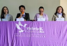 Caravana recorre Ecuador por los 100 años del primer voto femenino
