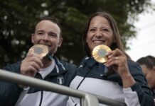 Guatemala recibe con una caravana a sus dos medallistas olímpicos