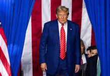 Trump amenaza con cárcel a quienes quemen la bandera de EE. UU