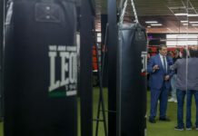 Mauricio Sulaimán: “Canelo Álvarez es la cara del boxeo, el ejemplo a seguir”.