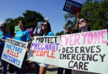 Demócratas lanzan campaña móvil por derechos reproductivos