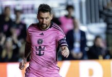 Lionel Messi vuelve a jugar tras sufrir una lesión que le alejó 2 meses de las canchas.