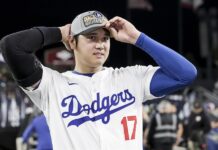 Pelota 50-50 de Ohtani vendida por 4,3 millones