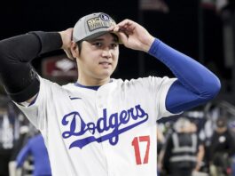 Pelota 50-50 de Ohtani vendida por 4,3 millones