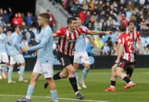 El Athletic Club se engancha en La Liga El defensa del Athletic Club de Bilbao Dani Vivian celebra un gol durante su partido de LaLiga EA Sports disputado este domingo en el estadio Balaidos de Vigo. EFE/ Salvador Sas