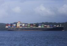 Trump no descarta el uso de la fuerza militar para recuperar el Canal de Panamá.