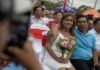 Unas 260 parejas, incluidos extranjeros, contraen matrimonio en boda masiva en Nicaragua.
