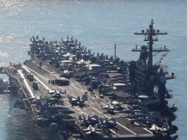 El portaaviones nuclear USS Carl Vinson atraca en un puerto de la ciudad portuaria del sureste de Busan, Corea del Sur, el 21 de noviembre de 2023. Corea del Sur EFE/EPA/YONHAP COREANA DEL SUR FUERA