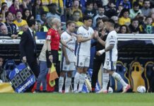 Las aspiraciones del Inter de Milán en Alianz Arena El argentino Joaquín Correa (C) reemplaza a su compatriota Lautaro Martínez durante el partido de la Serie A italiana entre el Inter y el Parma. EFE/EPA/ELISABETTA BARACCHI