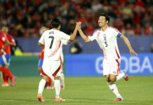 0-2. Japón vence a Chile, enlaza dos triunfos y anticipa su pase a octavos