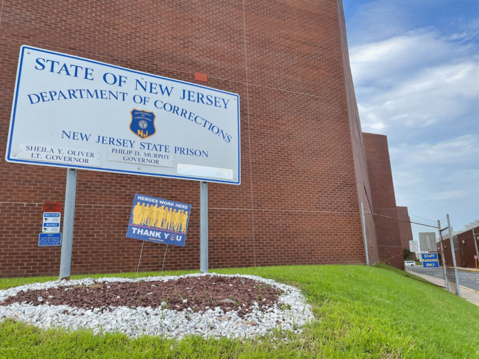 Prisión Estatal de Nueva Jersey en Trenton. (Foto de Danna DiFilippo/New Jersey Monitor)