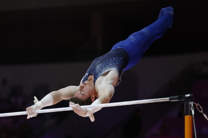 El estadounidense Brody Malone cierra los Mundiales de gimnasia con el oro en barra