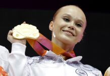 Melnikova recupera la corona mundial en su retorno a la gran competición