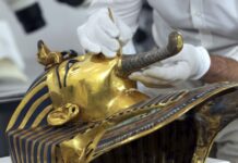 Del Valle de los Reyes al Gran Museo: cien años del hallazgo de la máscara de Tutankamón