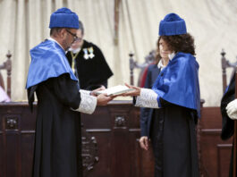 La nobel de Química Charpentier defiende la inversión en ciencia y el apoyo a los jóvenes