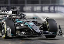 Russell comanda la tercera sesión