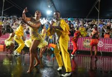 Más de 2.000 bailarines abren la Feria de Cali