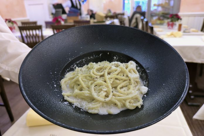 Italia celebra el reconocimiento de su cocina como Patrimonio de la Humanidad