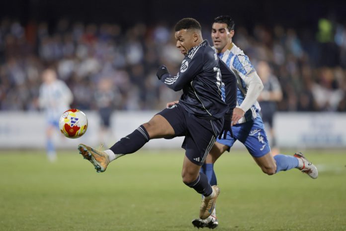 2-3. Mbappé y Lunin sostienen al Madrid en Talavera