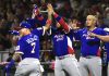Puerto Rico y Cuba ganan en el Clásico de Béisbol Jugadores de Puerto Rico celebran este viernes el triunfo por 5-0 sobre Colombia en partido de la primera jornada del Grupo A del VI Clásico Mundial de Béisbol jugado en el estadio Hiram Bithorn de San Juan. EFE/ Thais Llorca