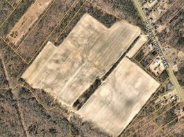 Una vista aérea de la tierra agrícola vacante de 172 acres en el 3043 South Black Horse Pike en Monroe Township, propiedad de Hexa Builders LLC, donde se ha propuesto un enorme proyecto de almacén. Municipio de Monroe