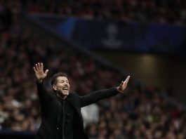 Simeone va por La Copa de Europa El entrenador del Atlético de Madrid Diego Simeone durante el partido de vuelta de cuartos de final de Liga de Campeones de su equipo contra el Barcelona disputan este martes en el estadio Metropolitano, en Madrid. EFE/Sergio Pérez
