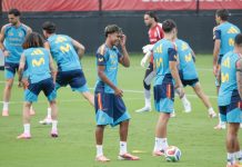España y las eliminatorias Jugadores de España entrenan en Chattanooga. EFE/ Lavandeira Jr