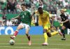 Fidalgo el cerebro de la selección mexicana Álvaro Fidalgo (d) de México disputa un balón con Sphephelo Sithole de Sudáfrica este jueves, durante un partido del grupo A del Mundial de la FIFA 2026 entre México y Sudáfrica en el estadio Ciudad de México (México). EFE/ José Méndez