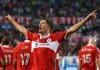 Lewandoski: “Otro Mundo” Robert Lewandowski se estrenó con doblete en el Chicago Fire, en el partido ante el Charlotte FC, en el Soldier Field en Chicago. EFE/Kenneth Fernández