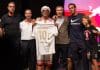 Ronaldinho en Italia Ronaldo de Assis Moreira 'Ronaldinho' posa con la camiseta del Ravenna durante el acto de presentación. EFE/EPA/FABRIZIO ZANI/PASQUALE BOVE