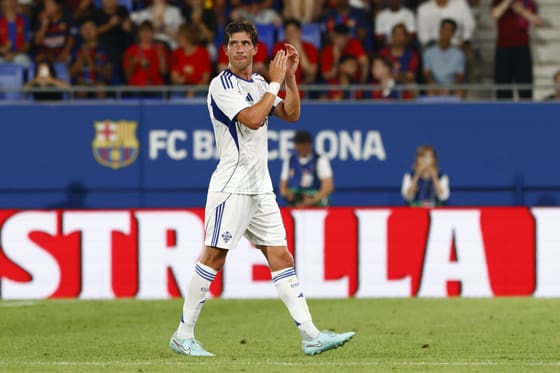 Los Galaxy fichan a Sergi Roberto El centrocampista español Sergi Roberto ha cambiado al Como 1907 de la Serie A de la Liga italiana por Los Ángeles Galaxy, anunció este sábado el club de la MLS. Archivo: EFE/Quique García