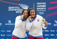 Puerto Rico gana el oro en voleibol de playa femenino Allanis Navas y María González, de Puerto Rico, celebran al ganar medalla de oro en voley playa este viernes en los XXV Juegos Centroamericanos y del Caribe Santo Domingo 2026. EFE/ Orlando Barría