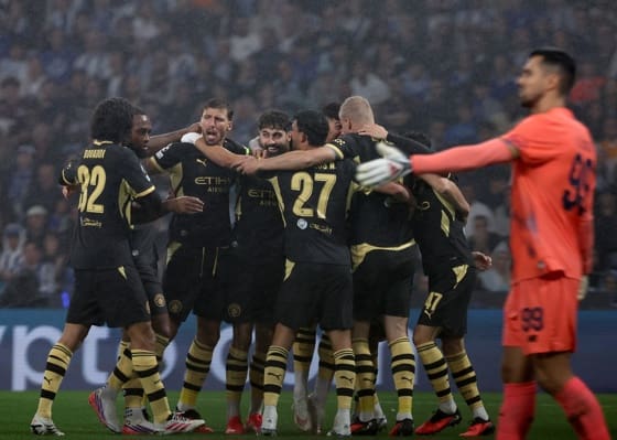 0-2. Un doblete de Haaland marca la diferencia El jugador del Manchester City Erling Haaland celebra un gol durante el priemr partido de la fase liga de la UEFA Champions League que han jugado FC Porto y Manchester City en Do Dragao stadium en Oporto, Portugal. EFE/EPA/ESTELA SILVA