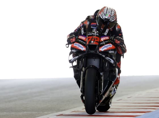 Foto de archivo del italiano Marco Bezzecchi (Aprilia). EFE/ FRANCK ROBICHON