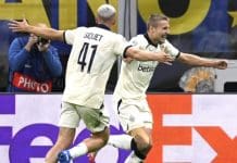 El Brujas con triplete El jugador del Brujas Romeo Vermant (d) celebra un gol durante el