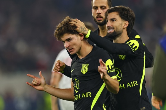 1-1. Julián Alvarez rescata un punto en Stuttgart Julian Alvarez celebra el 1-1 durante el partido de la fase liga de la UEFA Champions League que han jugado VfB Stuttgart y Atletico de Madrid, en Stuttgart, Alemania. EFE/EPA/ANNA SZILAGYI