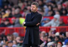 Carrick, sentenciado El entrenador del Manchester United Michael Carrick durante el partido de la Premier League que han jugado Manchester United FC y AFC Bournemouth, en Manchester, Reino Unido. EFE/EPA/GARY OAKLEY