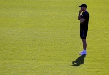 Presión en el Metropolitano Simeone, durante el entrenamiento de este lunes.- EFE/ Sergio Pérez