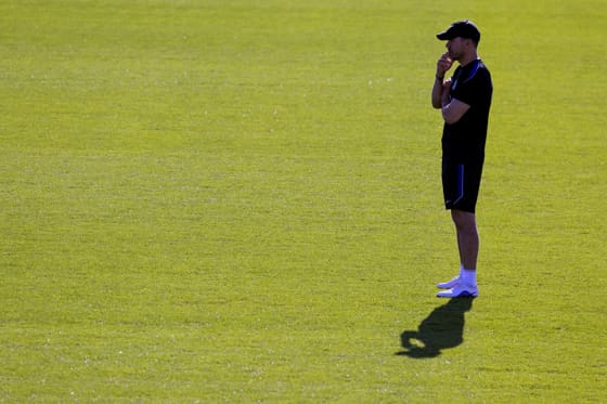 Expectativas y presión en el Metropolitano Simeone, durante el entrenamiento de este lunes.- EFE/ Sergio Pérez